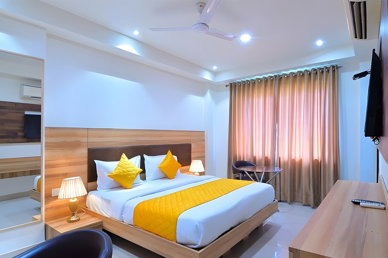 Family Room in Dwarka Sector 23